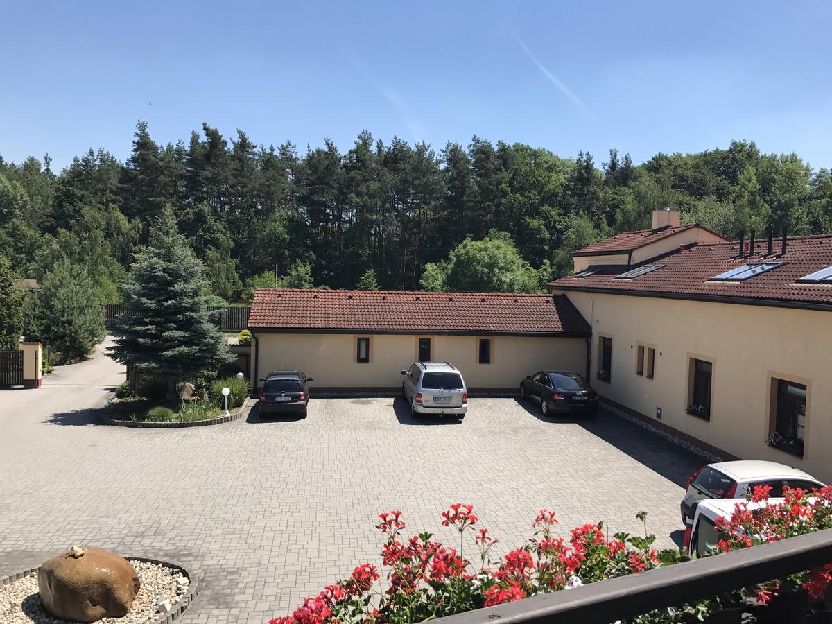 Penzion Parkur Hrobice 外观 照片